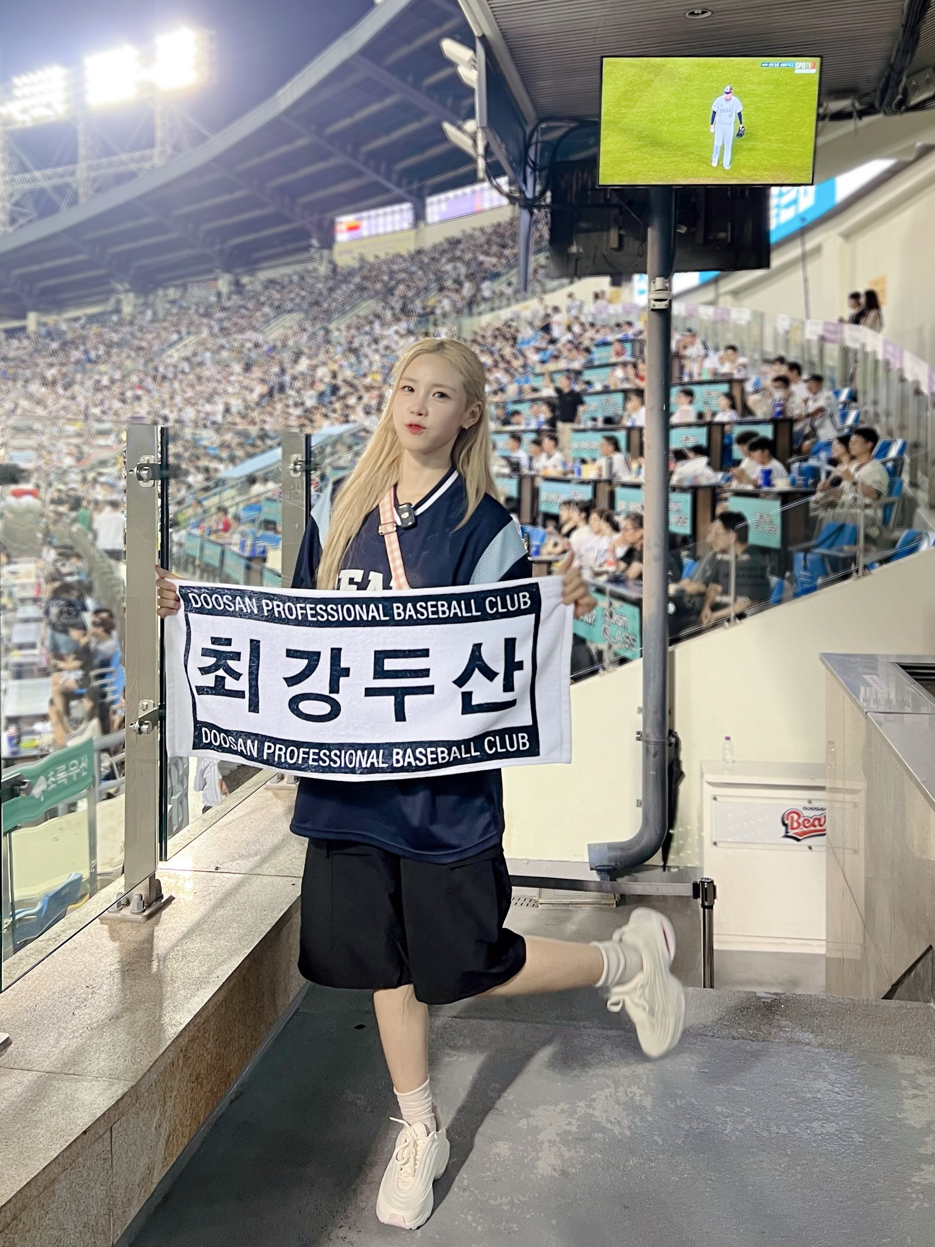 밤에 돌아다니는게 무서워요 밤길좌 근황 · 5번째 이미지
