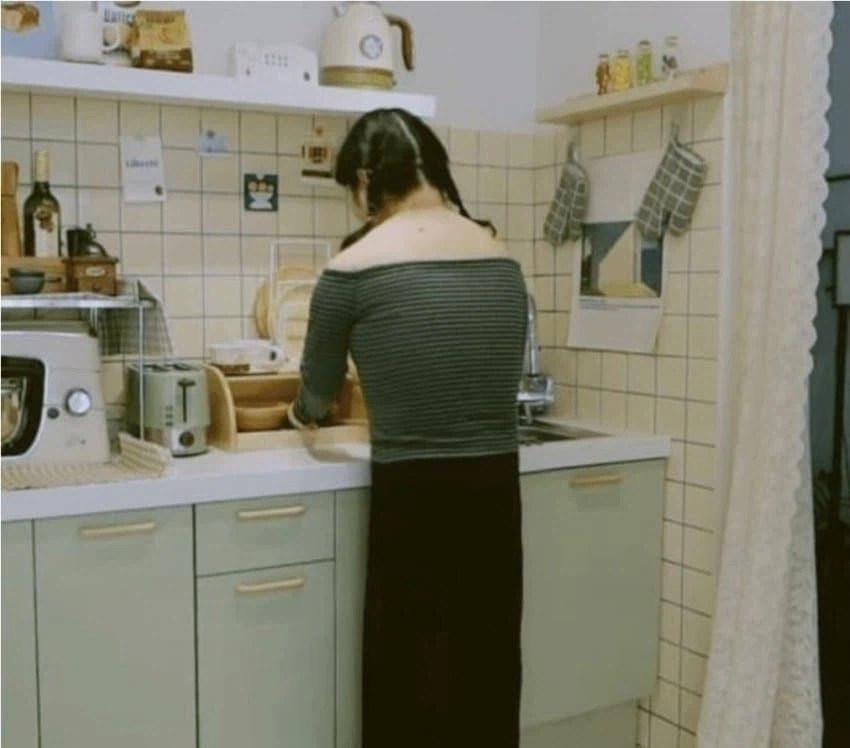 저주받은 여자 체형 · 3번째 이미지