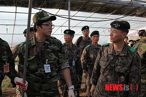 아버지와 삼촌의 골때렸던 예비군 동대장 썰.jpg · 2번째 이미지
