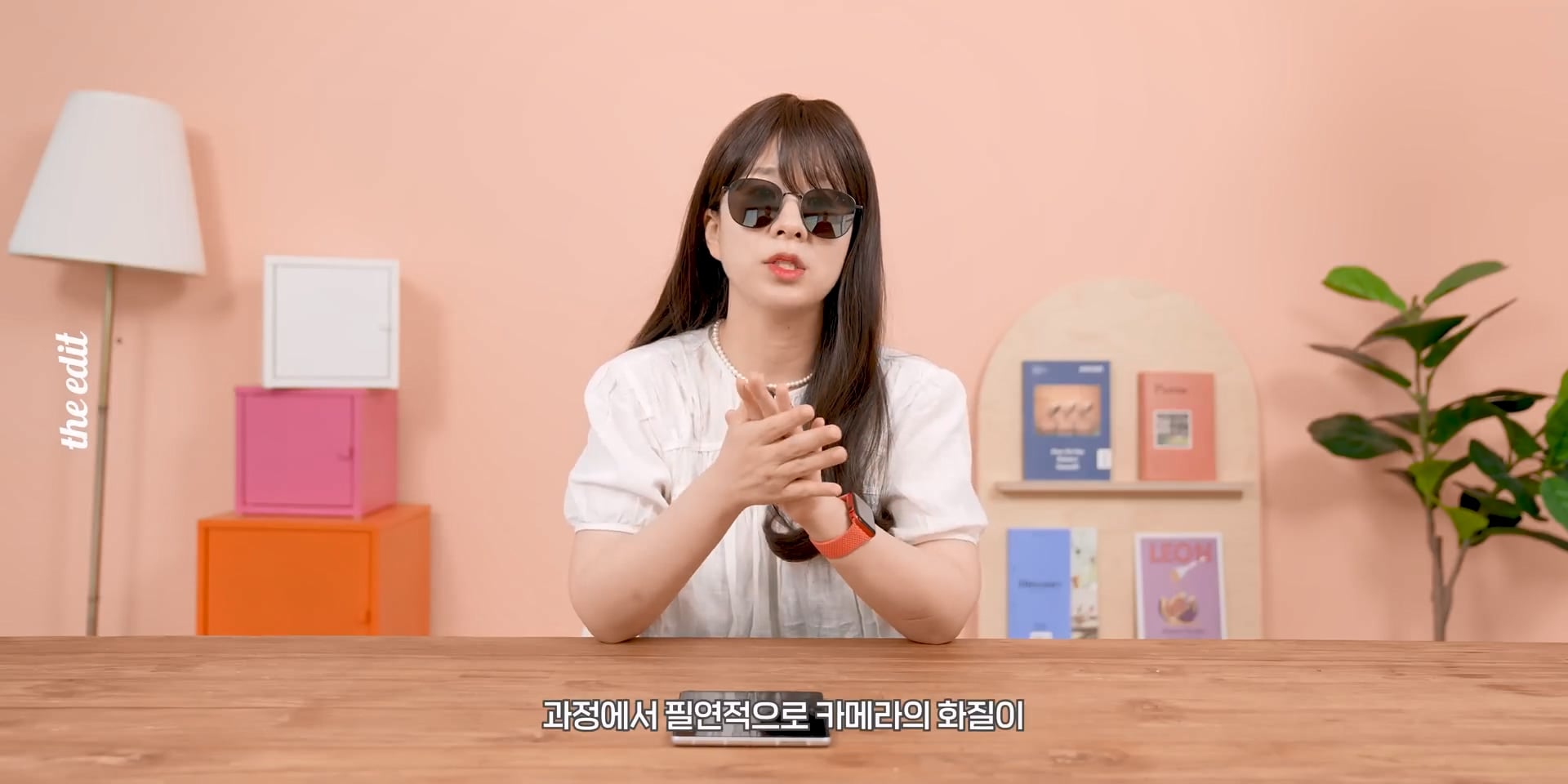 한 대형 IT 유튜버의 폴드와 아이폰 듀오 UDC 리뷰.jpg · 9번째 이미지