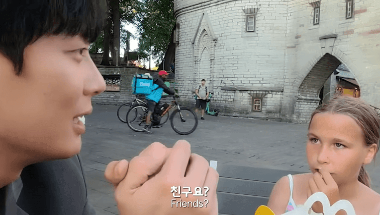 10살 소녀에게 번호따인 여행 유튜버 · 24번째 이미지
