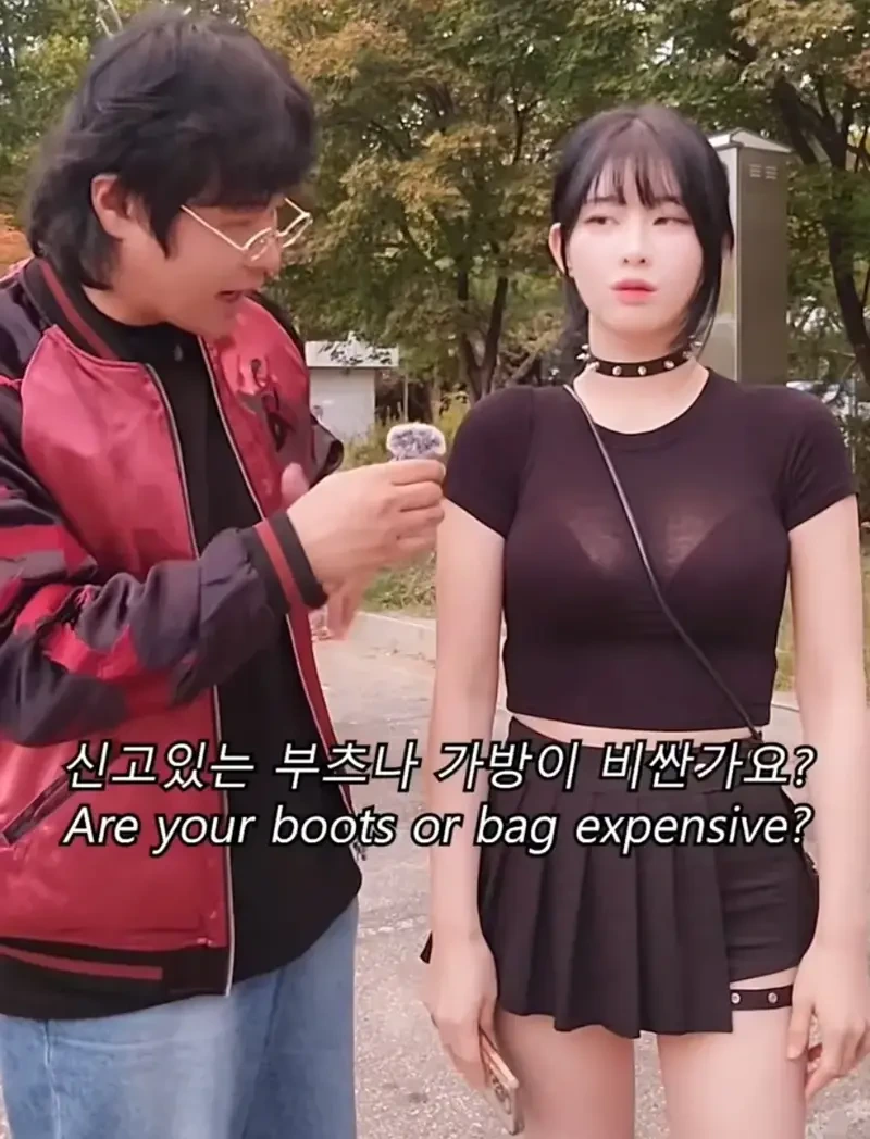 몸에 걸친 것만 대충 100만원이 넘는다는 누나 · 4번째 이미지