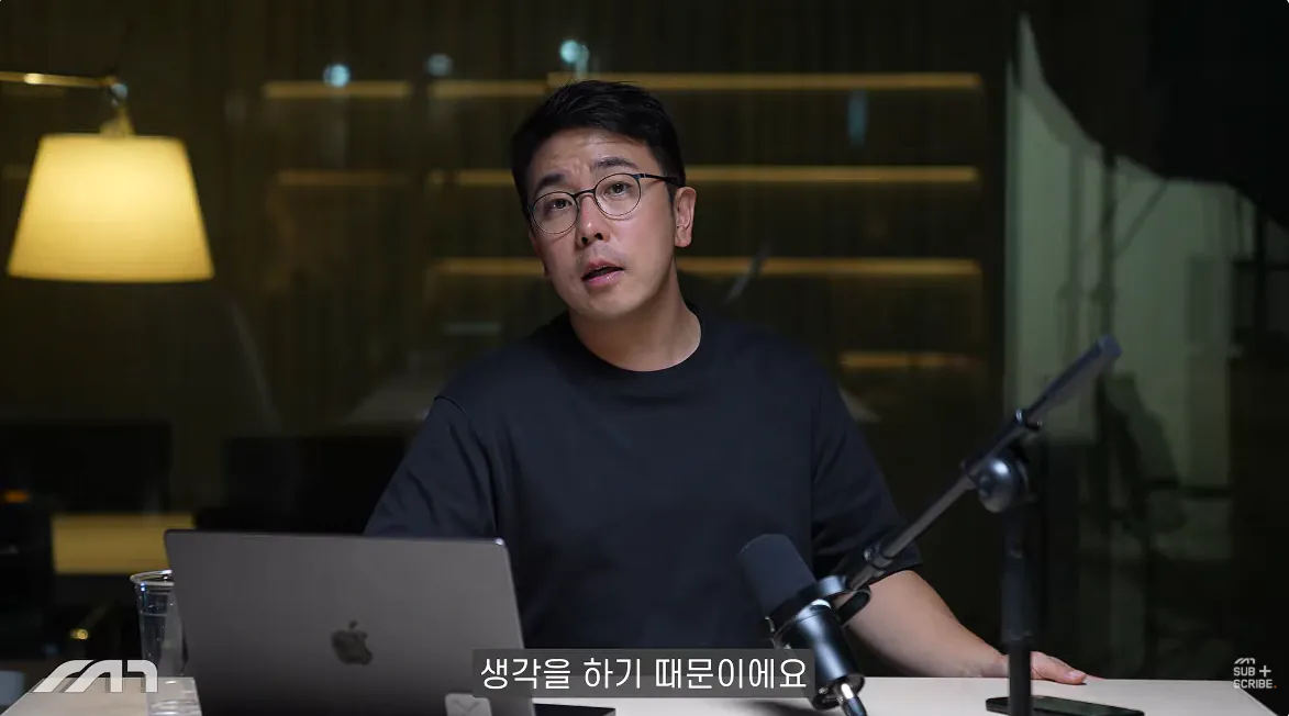 캡처_2026_10_14_16_22_34_427.png 자동차 유튜버가 추천하는 각 가격별 전기차 ㄷㄷㄷㄷㄷ