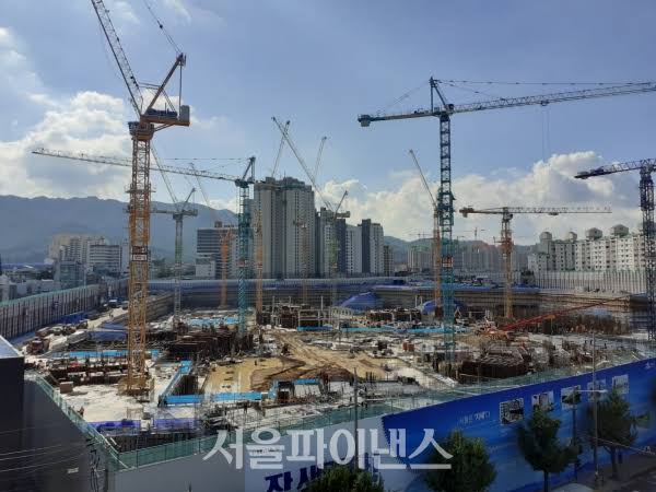 아무리 AI시대라 하더라도 절대 없어지지 않는 직종 · 1번째 이미지