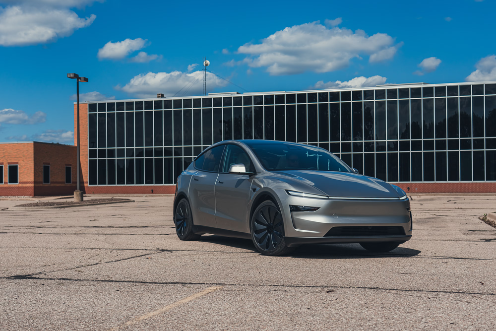 2027 Tesla Model Y L · 18번째 이미지