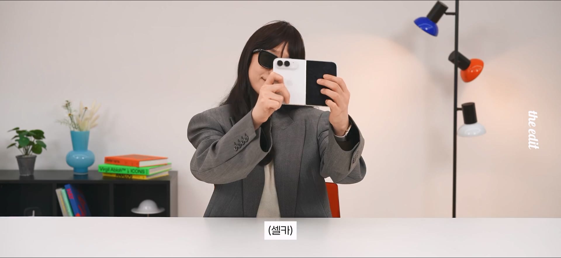 한 대형 IT 유튜버의 폴드와 아이폰 듀오 UDC 리뷰.jpg · 56번째 이미지