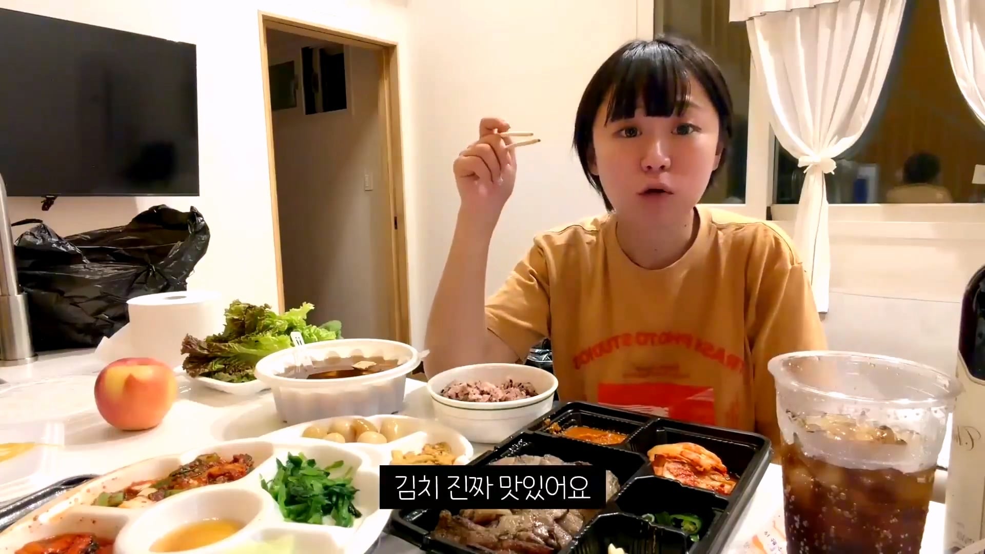 텐션 미쳤다는 말 나온다는 무주의 한 고깃집 사장 · 66번째 이미지