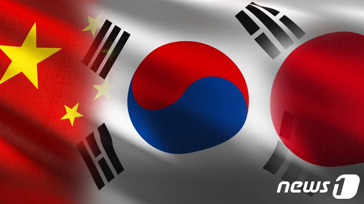 한중일의 깨달음은 마교를 만난 중원 사람들에 가까움