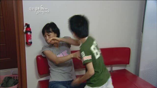 아들~ 엄마가 AI 구독 해놨다~ · 4번째 이미지