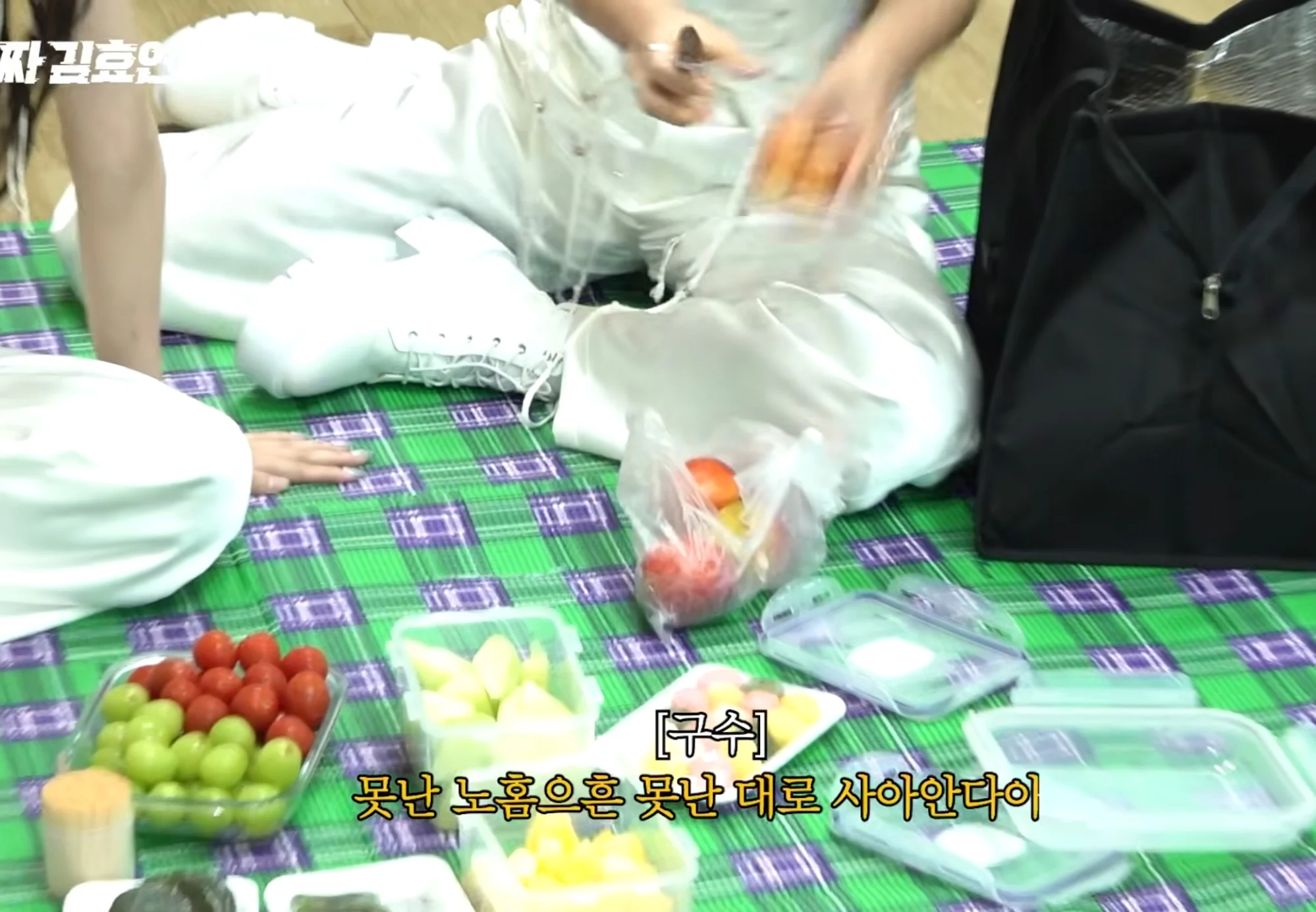걸그룹 대기실.jpg · 24번째 이미지