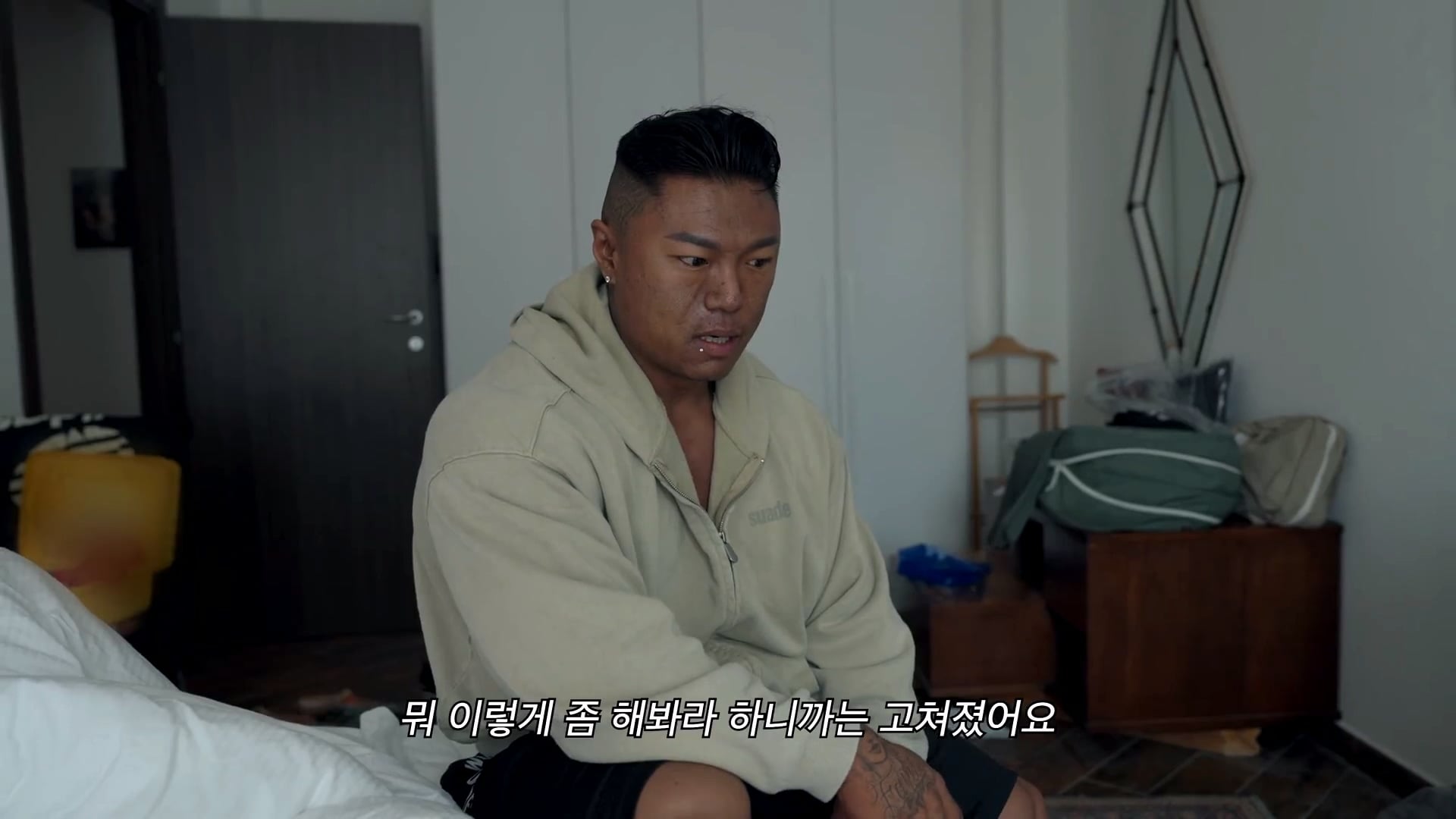 이탈리아에서 경찰, 구급대원 불렀다는 보디빌더 · 19번째 이미지