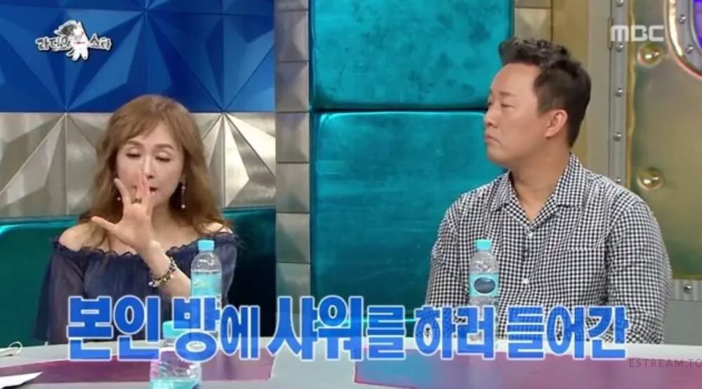 박해미의 알몸을 본 박해미 아들 친구 · 3번째 이미지