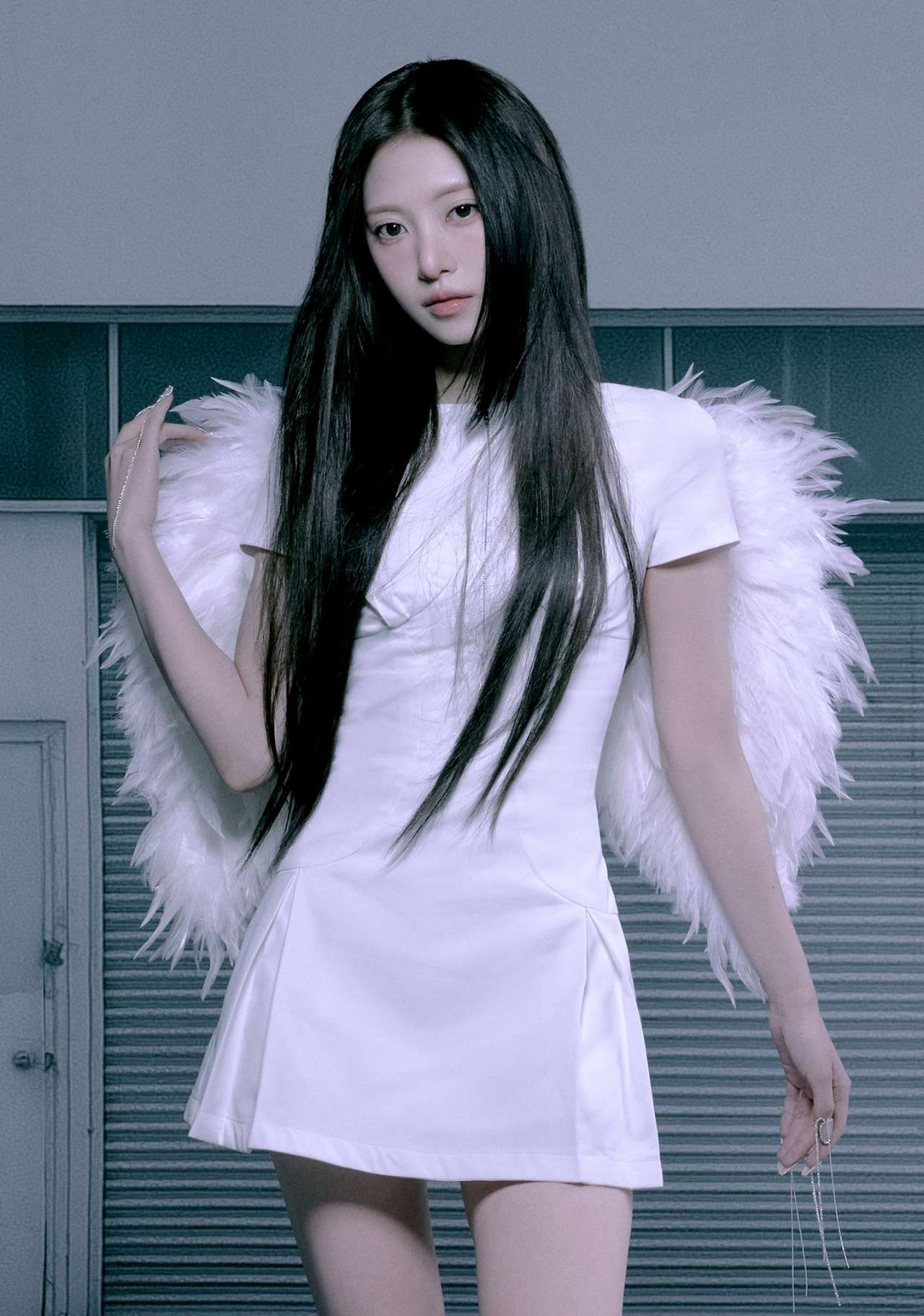 리센느 신곡 앨범 컨셉포토 비주얼 · 3번째 이미지