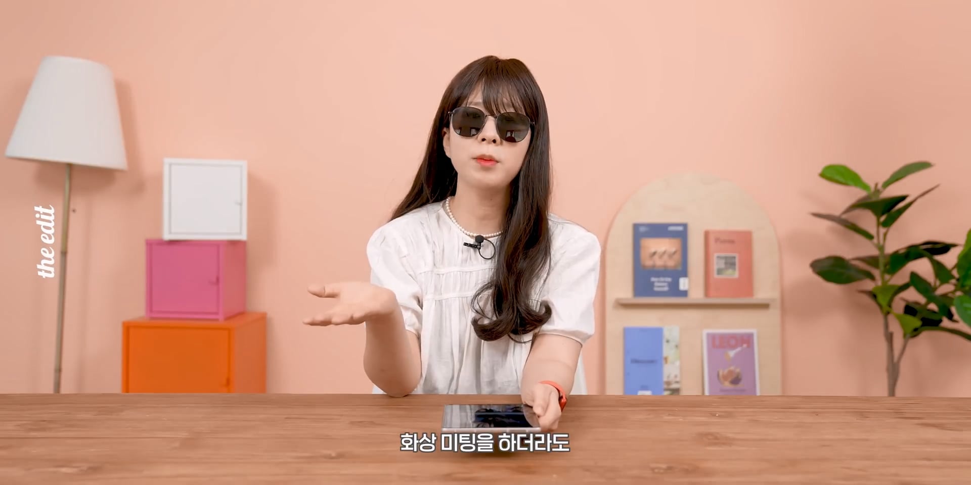한 대형 IT 유튜버의 폴드와 아이폰 듀오 UDC 리뷰.jpg · 45번째 이미지