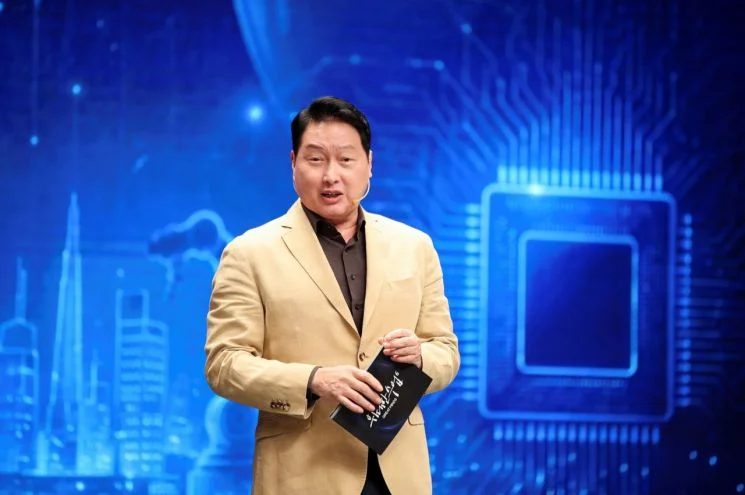 최태원 "20대로 돌아가면 무조건 창업…사회문제 해결에 도전"