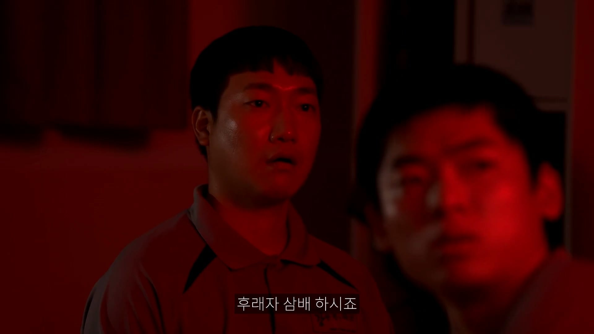 몰래 술 먹다가 사고 친 조진세 이병 · 21번째 이미지