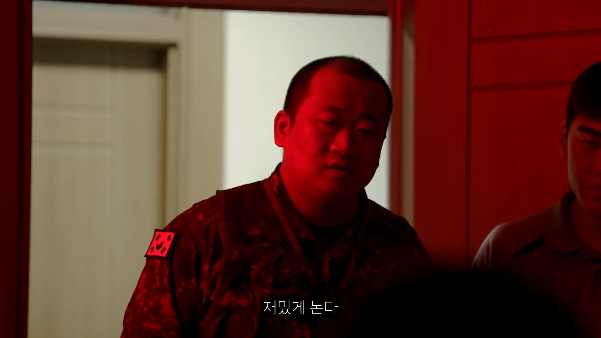 몰래 술 먹다가 사고 친 조진세 이병 · 22번째 이미지