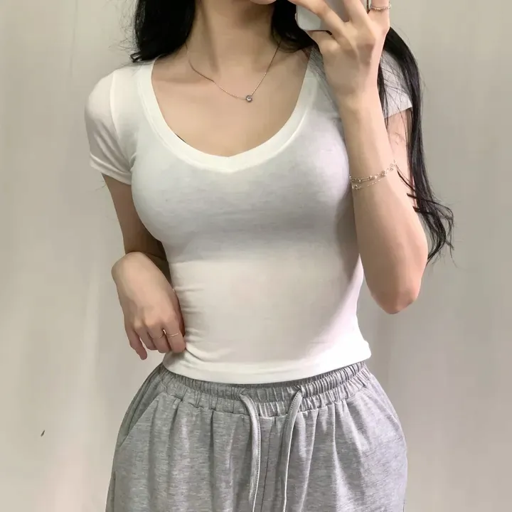 image.png ㅇㅎ) 왜 검은 브라를 입는거야?