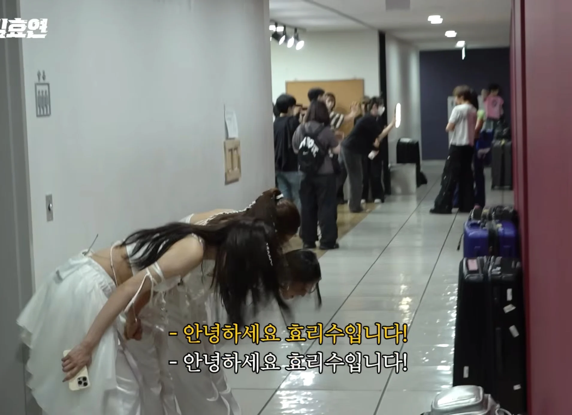 걸그룹 대기실.jpg · 1번째 이미지